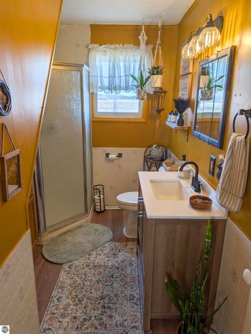 2372 N Merritt Road, Merritt, MI 49667