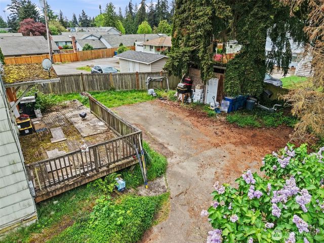 22018 76th Avenue W, Edmonds, WA 98026