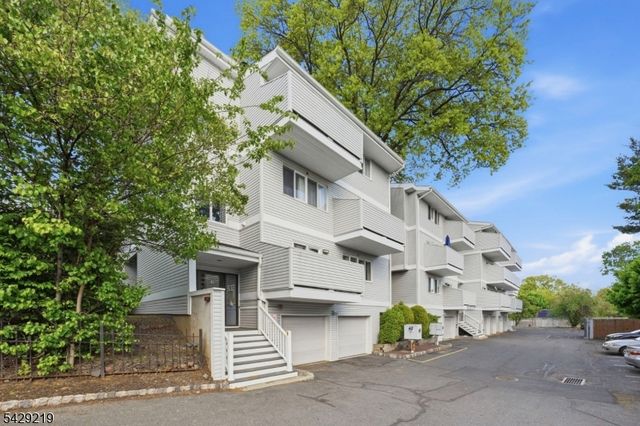 142 Main Ave C, Passaic City, NJ 07055