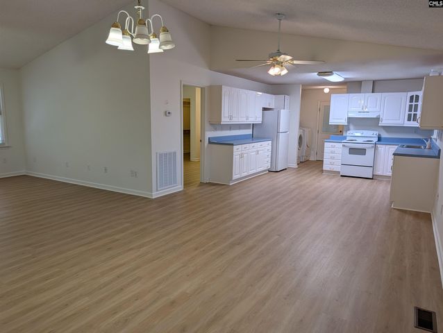 1498 Cassatt Road, Cassatt, SC 29045