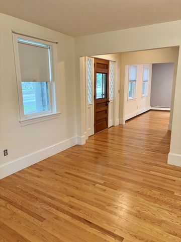 582 Massachusetts Avenue Front, Lexington, MA 02421