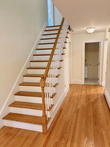 582 Massachusetts Avenue Front, Lexington, MA 02421