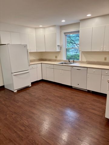 582 Massachusetts Avenue Front, Lexington, MA 02421