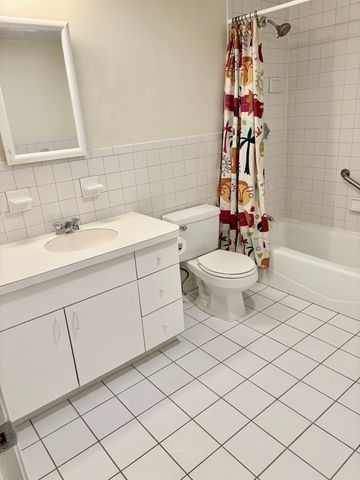 582 Massachusetts Avenue Front, Lexington, MA 02421