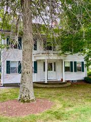 582 Massachusetts Avenue Front, Lexington, MA 02421