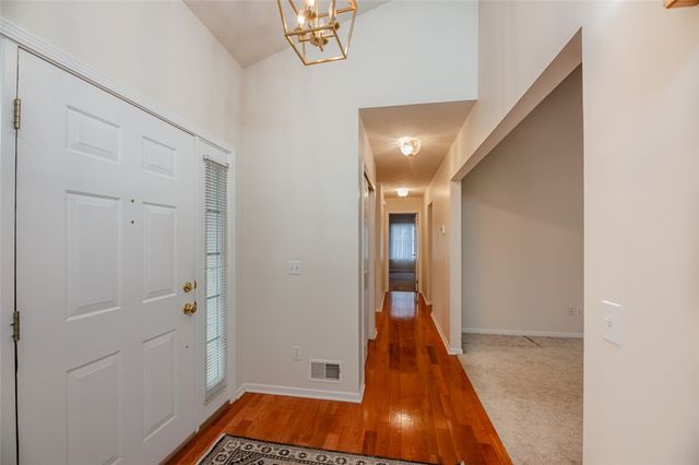 48 Leamington Circle, Greece, NY 14626