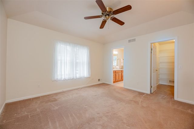 48 Leamington Circle, Greece, NY 14626