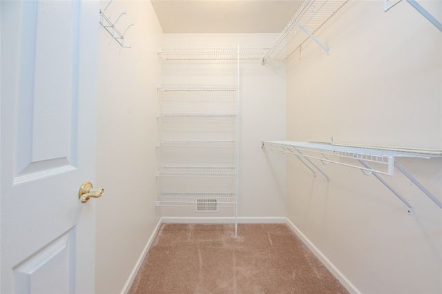 48 Leamington Circle, Greece, NY 14626