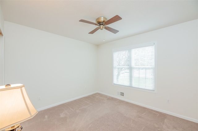 48 Leamington Circle, Greece, NY 14626