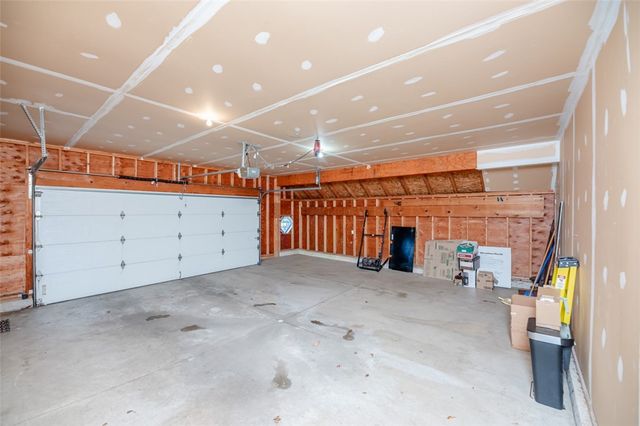 48 Leamington Circle, Greece, NY 14626