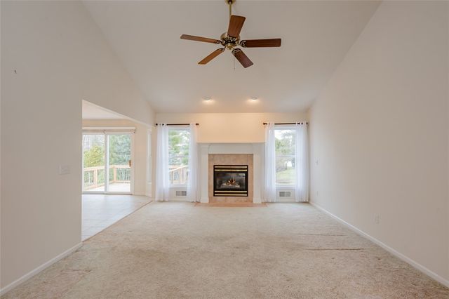 48 Leamington Circle, Greece, NY 14626