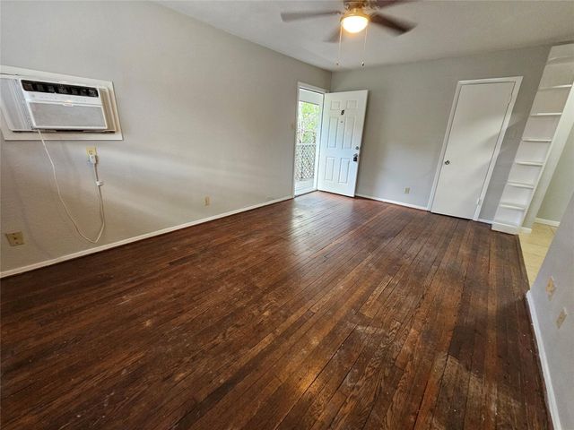 1806 W Main Street 8, Houston, TX 77098