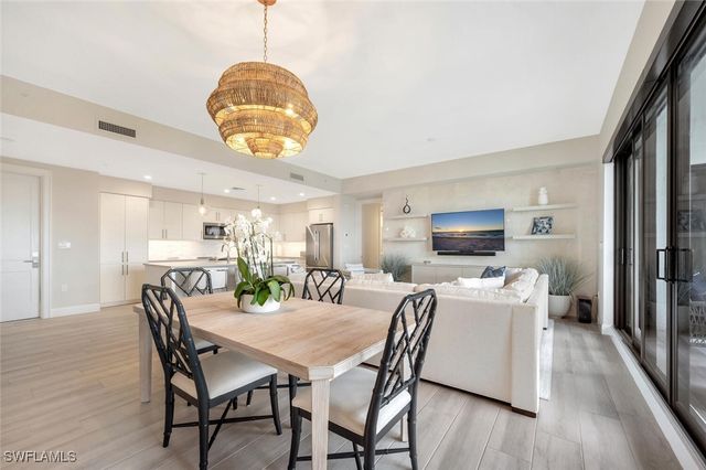 1111 Central AVE 511, Naples, FL 34102