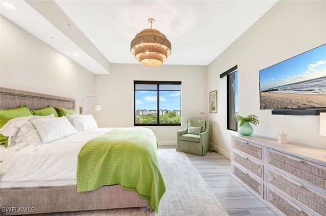 1111 Central AVE 511, Naples, FL 34102