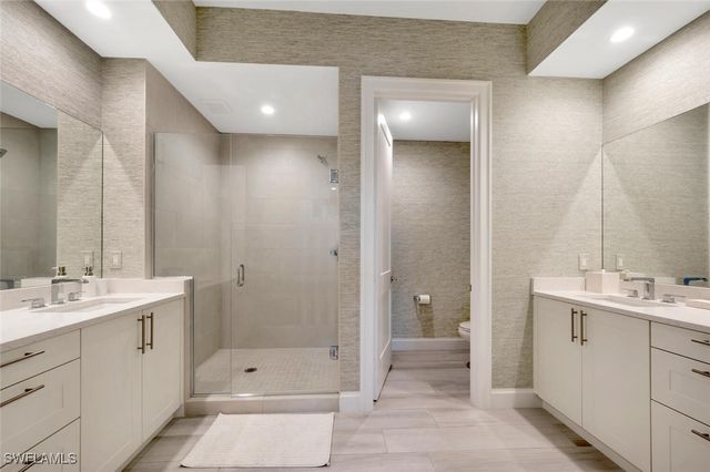 1111 Central AVE 511, Naples, FL 34102