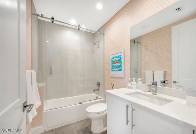 1111 Central AVE 511, Naples, FL 34102