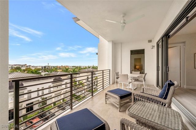 1111 Central AVE 511, Naples, FL 34102