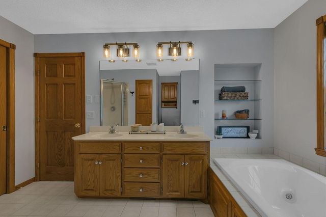 1806 Case Lane, Saint Cloud, MN 56303