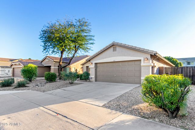 6038 N ALMANZA Lane, Litchfield Park, AZ 85340