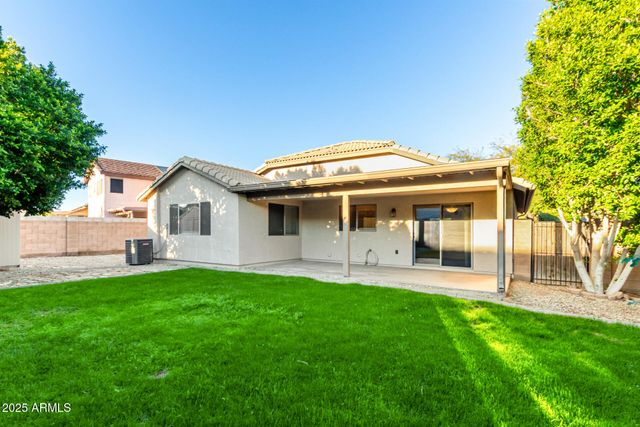 6038 N ALMANZA Lane, Litchfield Park, AZ 85340