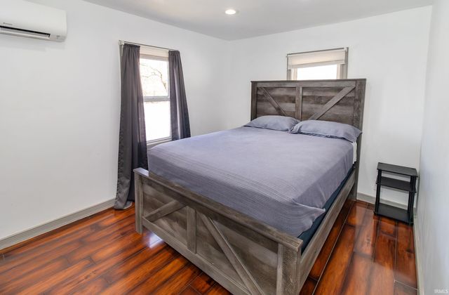 1425 Wimberg Road, Evansville, IN 47710