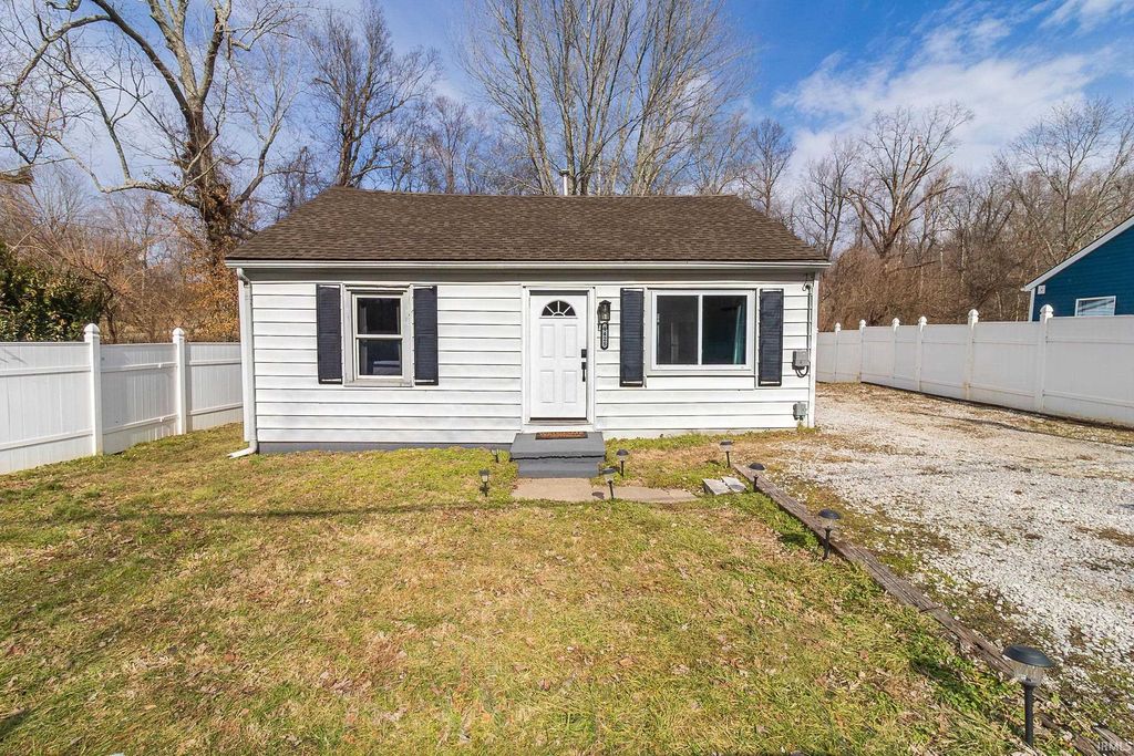 1425 Wimberg Road, Evansville, IN 47710