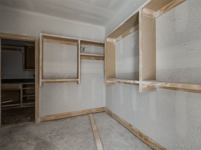 17826 S 48th East Avenue, Bixby, OK 74008