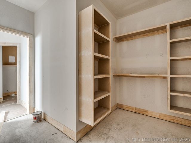 17826 S 48th East Avenue, Bixby, OK 74008