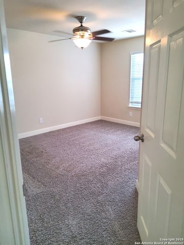 21735 Thunder Basin, San Antonio, TX 78261