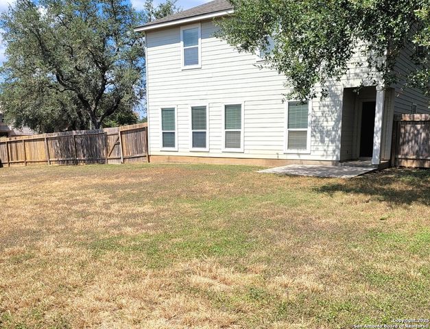21735 Thunder Basin, San Antonio, TX 78261