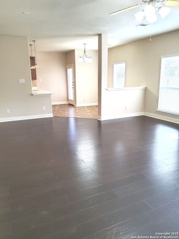 21735 Thunder Basin, San Antonio, TX 78261