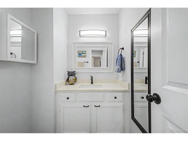 7944 S Depew St B, Littleton, CO 80128