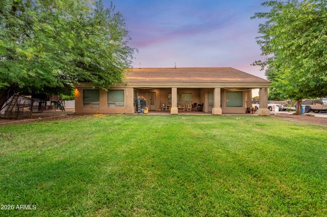 2311 N 104th Drive, Avondale, AZ 85392