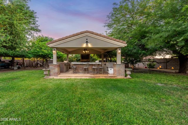 2311 N 104th Drive, Avondale, AZ 85392