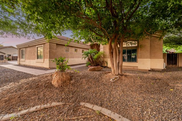 2311 N 104th Drive, Avondale, AZ 85392