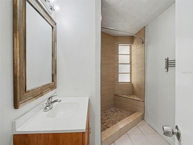 4037 MAVERICK AVENUE, Sarasota, FL 34233