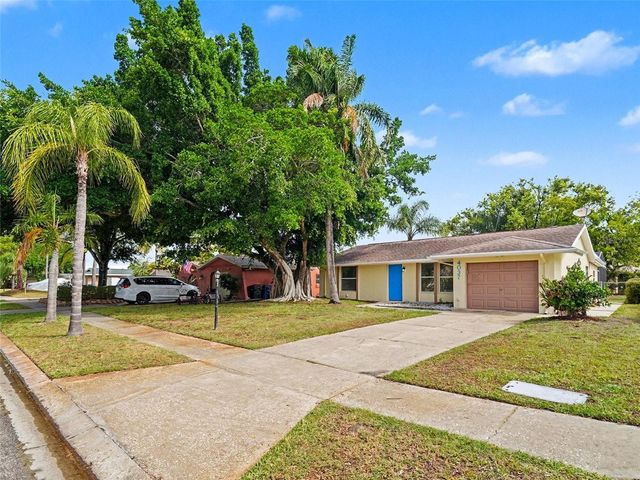 4037 MAVERICK AVENUE, Sarasota, FL 34233