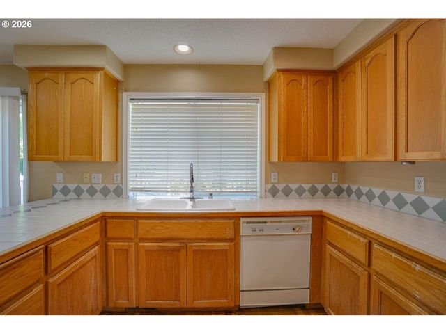 4461 Nw BASS St, Camas, WA 98607