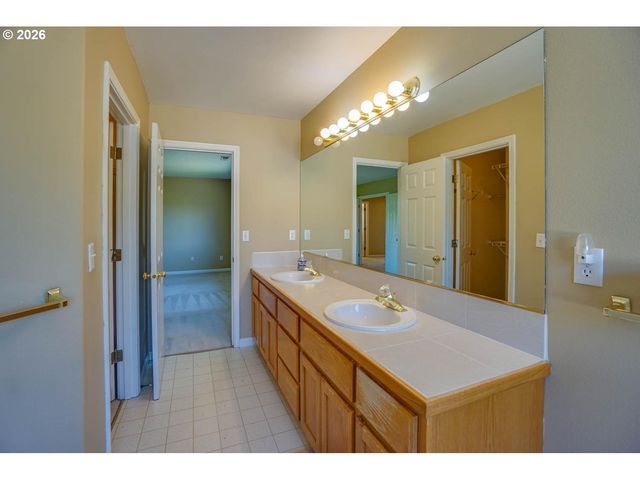 4461 Nw BASS St, Camas, WA 98607