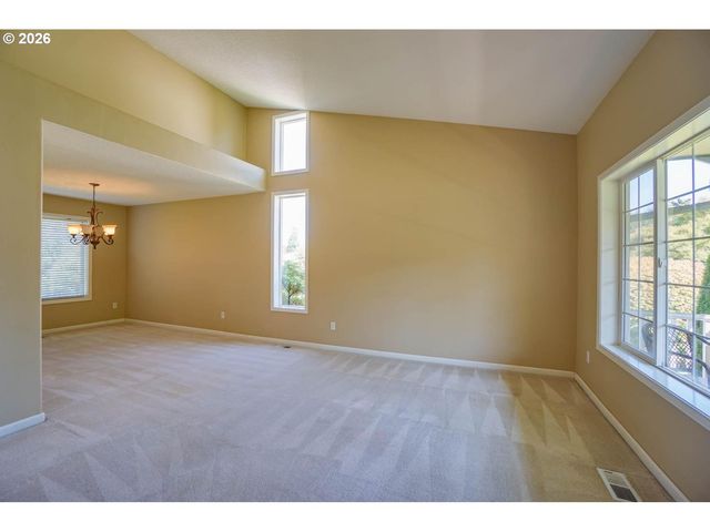 4461 Nw BASS St, Camas, WA 98607
