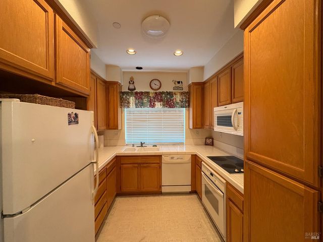 9131 Benny Goodman Way, Windsor, CA 95492