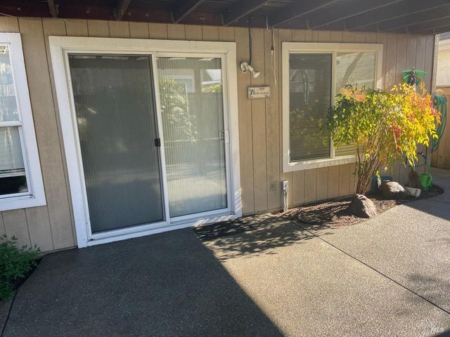 9131 Benny Goodman Way, Windsor, CA 95492