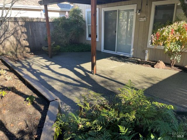 9131 Benny Goodman Way, Windsor, CA 95492