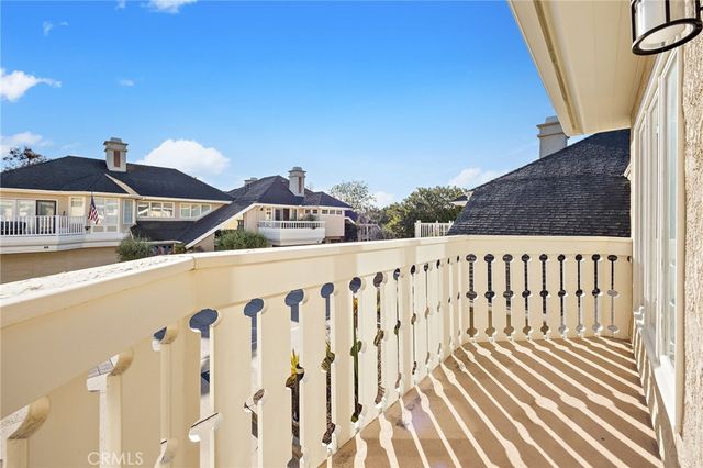 2463 Irvine C1, Costa Mesa, CA 92627