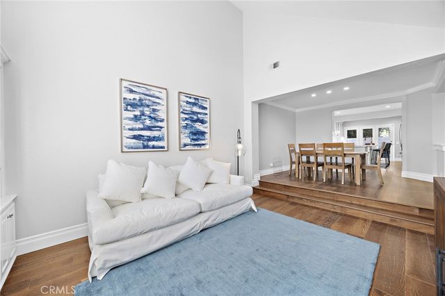 2463 Irvine C1, Costa Mesa, CA 92627