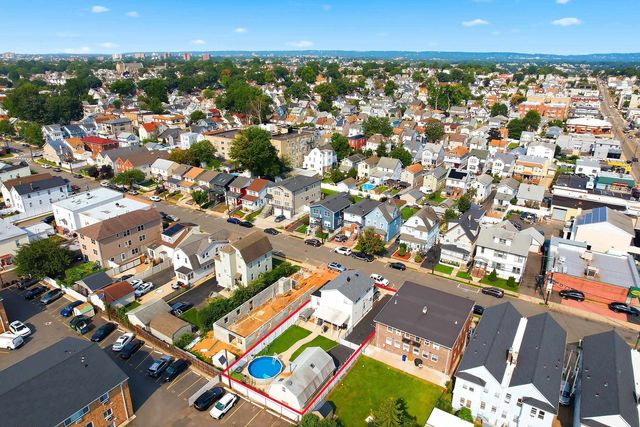 752 FOREST ST, Kearny, NJ 07032