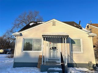 8685 Vaughan Street, Detroit, MI 48228