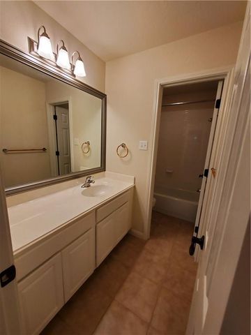 4310 Reynosa DR, Austin, TX 78739
