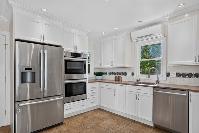 54 Elizabeth Rd, Belmont, MA 02478