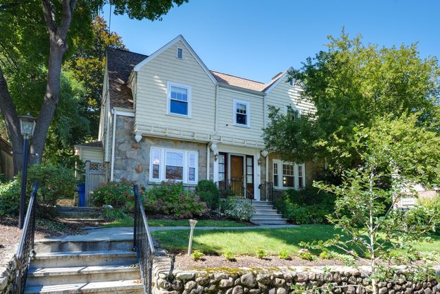 54 Elizabeth Rd, Belmont, MA 02478
